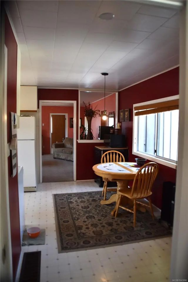 3 of 24 - 46 Pinder Ave, Woss, BC