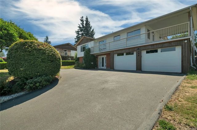 4 of 56 - 244 Alder St S, Campbell River, BC