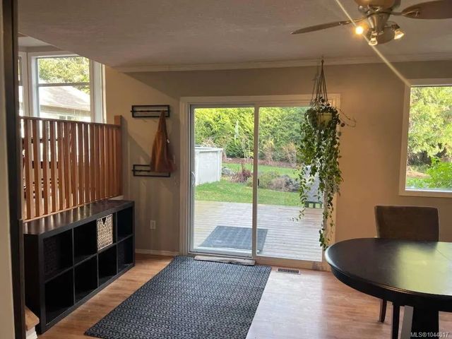 3 of 28 - 100 Elk Rd, Lake Cowichan, BC