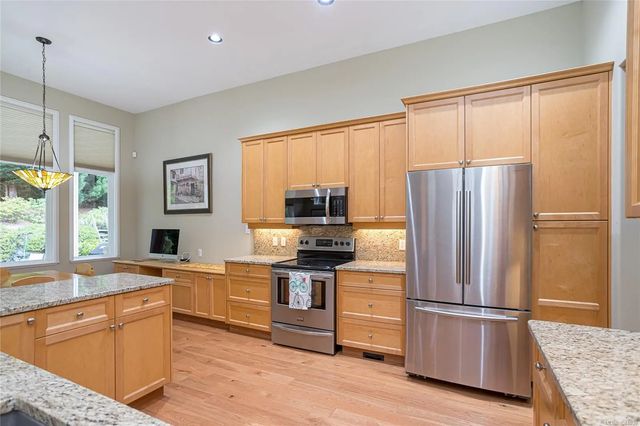 3 of 64 - 1384 Cape Cod Dr, Parksville, BC