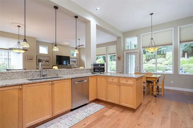 5 of 64 - 1384 Cape Cod Dr, Parksville, BC
