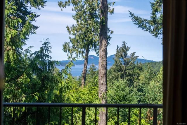 3 of 53 - 2610 Gunwhale Rd, Pender Island, BC