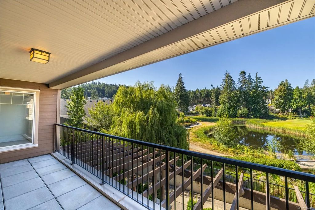 1325 Bear Mountain Pkwy S 204, Langford