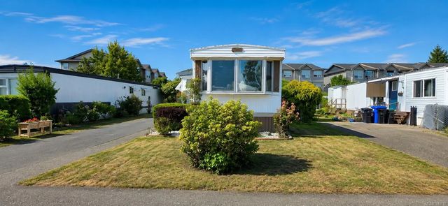 2 of 20 - 2625 Mansfield Dr 6, Courtenay, BC