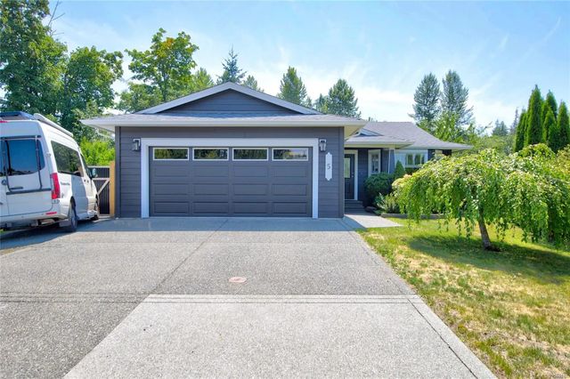 4 of 52 - 5 Strathcona Crt, Campbell River, BC