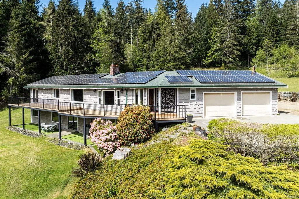 2595 Amanda Pl, Sooke