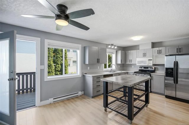 4 of 28 - 3242 Cowichan Lake Rd 20, Duncan, BC
