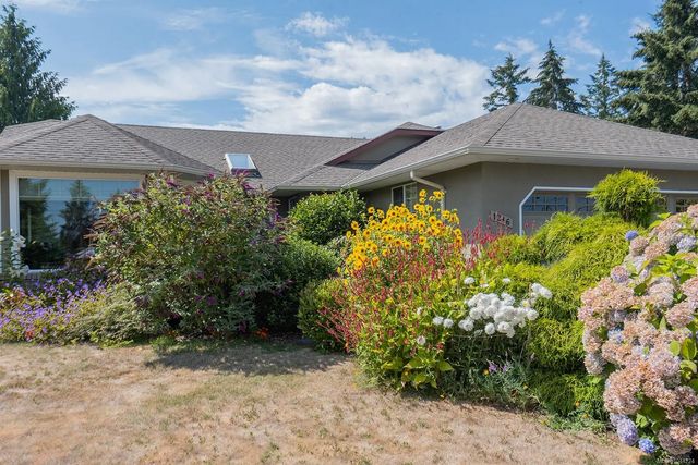 4 of 67 - 1216 Gilley Cres, Parksville, BC
