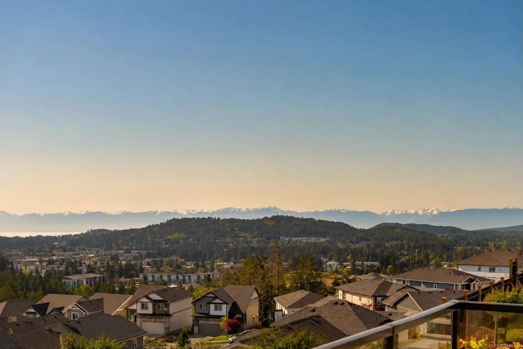 1122 Olivine Mews, Langford