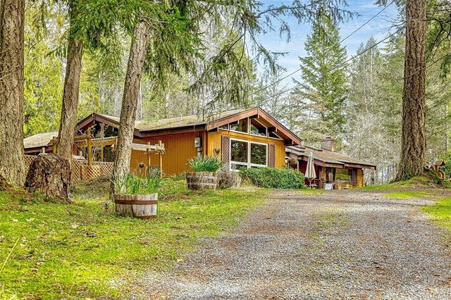 2 of 66 - 2298 Munn Rd, Highlands, BC