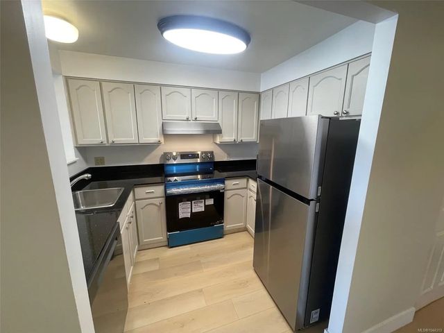 5 of 25 - 30 Cavan St 209, Nanaimo, BC