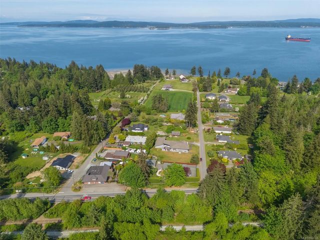 2 of 74 - 3475 Seacloud Rd, Saltair, BC