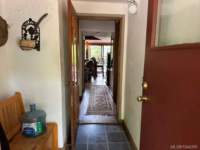 3 of 16 - 1087 Chappel Pl, Gabriola Island, BC