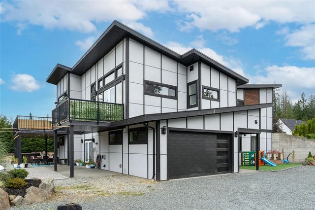 4 of 98 - 3211 Pinder Pl, Cobble Hill, BC