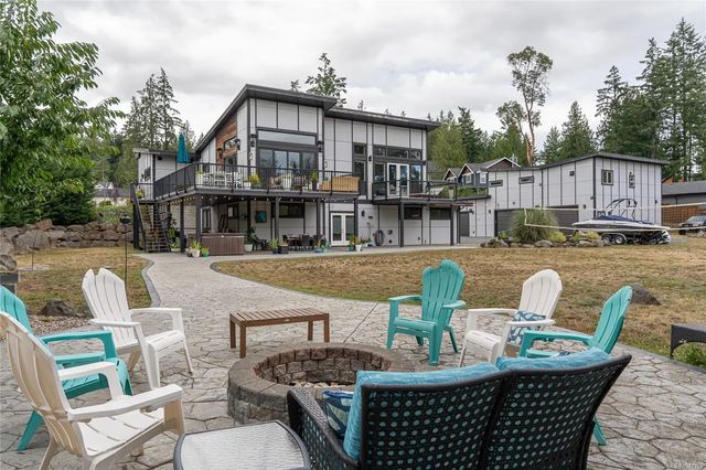 5 of 98 - 3211 Pinder Pl, Cobble Hill, BC