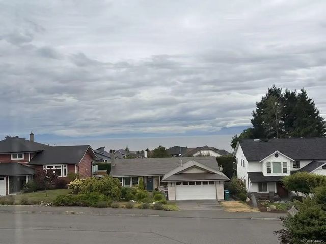 2 of 26 - 6063 Waldbank Rd, Nanaimo, BC