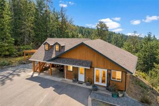 1990 Rena Rd, Nanoose Bay