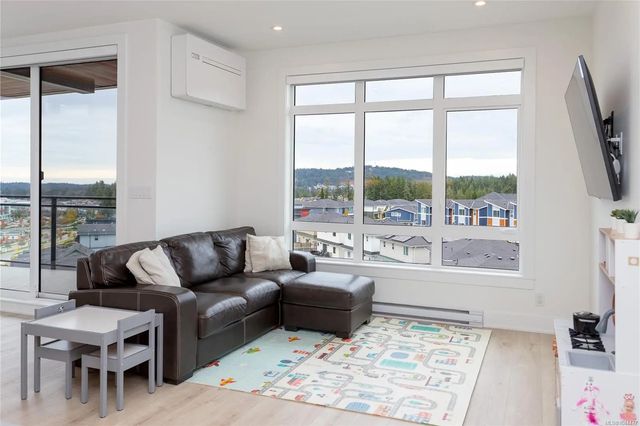 4 of 45 - 1110 Samar Cres 314, Langford, BC