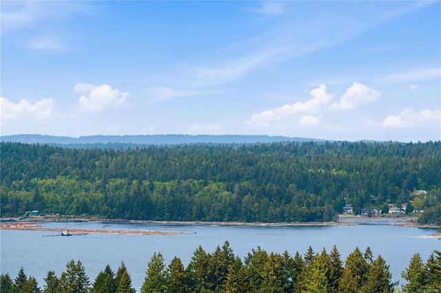 2 of 62 - 456 Battie Dr, Ladysmith, BC