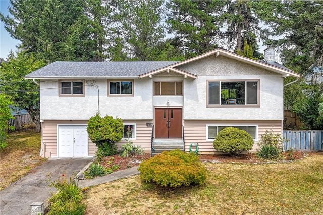 2 of 39 - 5861 Sycamore St, Duncan, BC
