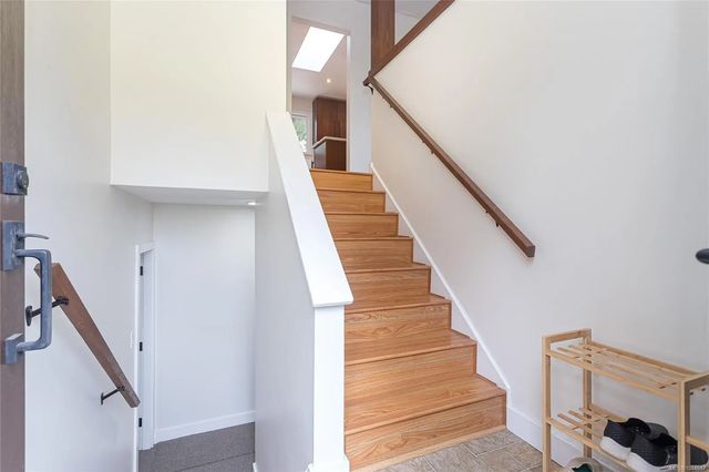 4 of 39 - 5861 Sycamore St, Duncan, BC