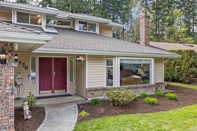 3 of 44 - 1170 Clubhouse Dr, Qualicum Beach, BC