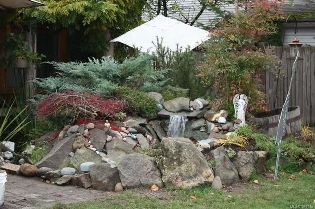4 of 16 - 347 Pritchard Rd, Comox, BC