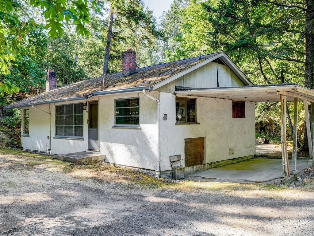 5142 West Saanich Rd, Saanich