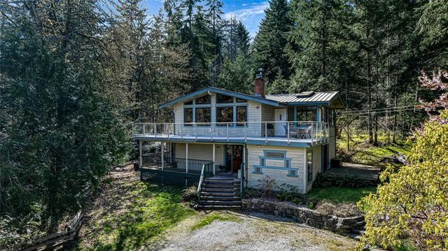 2 of 76 - 2083 North End Rd, Salt Spring, BC