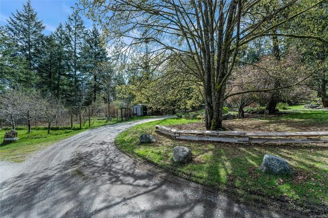 5 of 76 - 2083 North End Rd, Salt Spring, BC