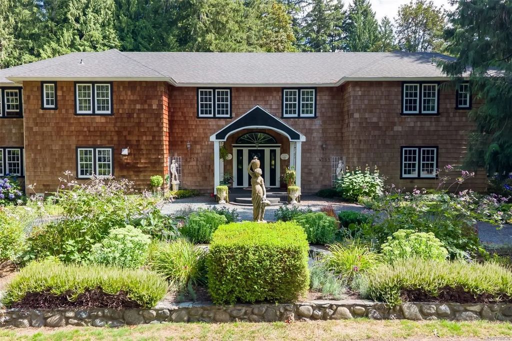 4755 Fairbridge Dr, Duncan