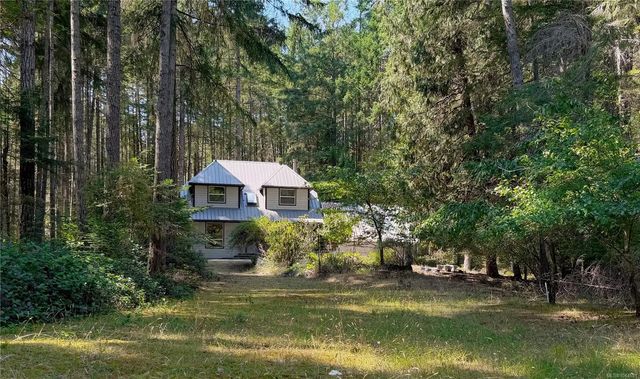 2 of 26 - 980 Coats Dr, Gabriola Island, BC