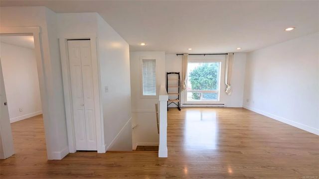 2 of 18 - 1721 Northfield Rd, Nanaimo, BC