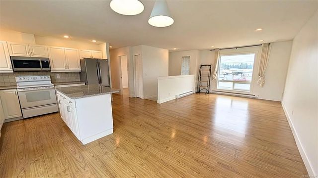 3 of 18 - 1721 Northfield Rd, Nanaimo, BC