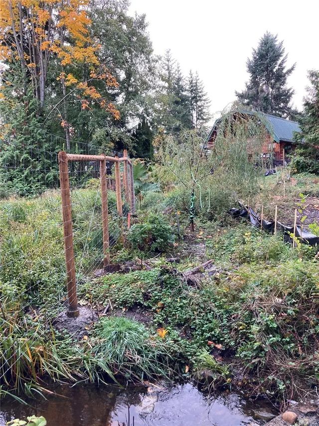 5 of 9 - 5075 Longview Dr, Bowser, BC