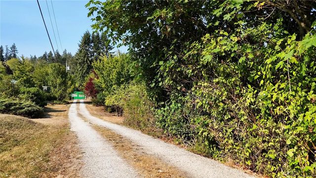 5 of 37 - 265 Lower Ganges Rd, Salt Spring, BC