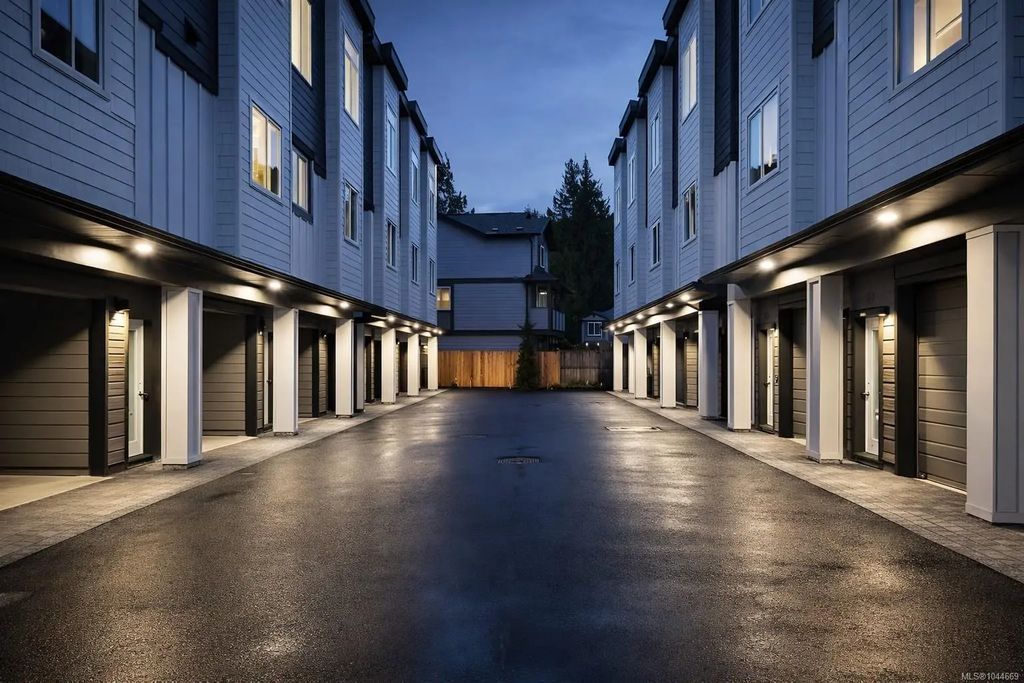 958 Snapdragon Crt, Langford