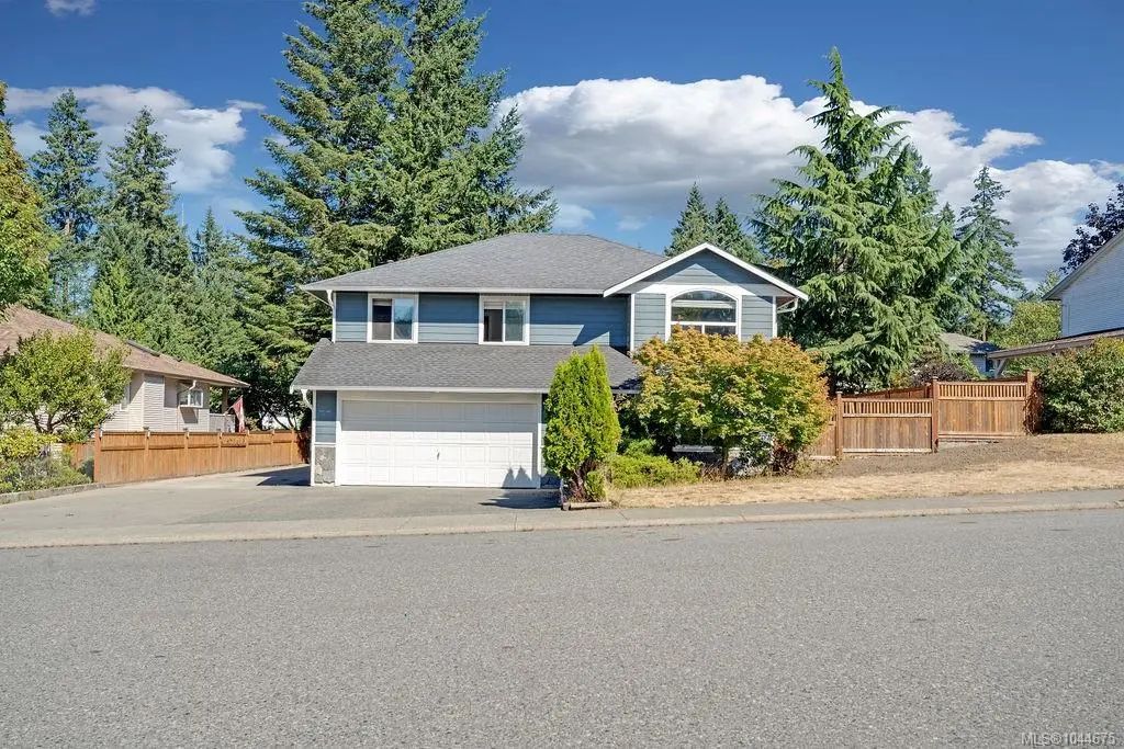 1217 Mckinley Rd, Ladysmith