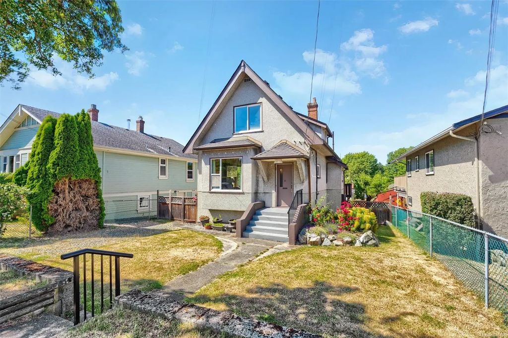 1456 Denman St, Victoria