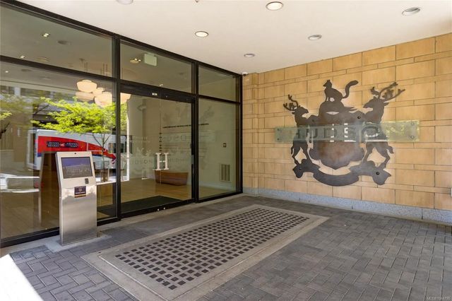 2 of 21 - 770 Fisgard St 339, Victoria, BC