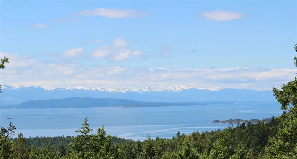 Sl C Elderberry Lane, Lasqueti Island