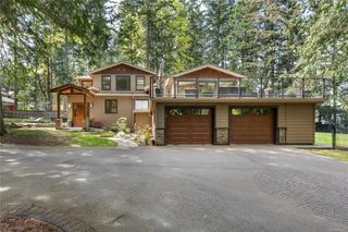 7817 Superior Rd, Lantzville