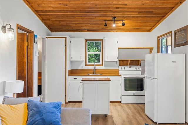 5 of 48 - 4375 Kelsey Rd 4, Bowser, BC
