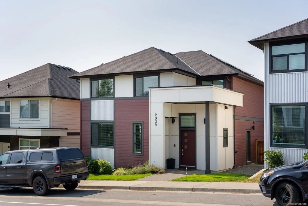 2939 Constellation Ave, Langford