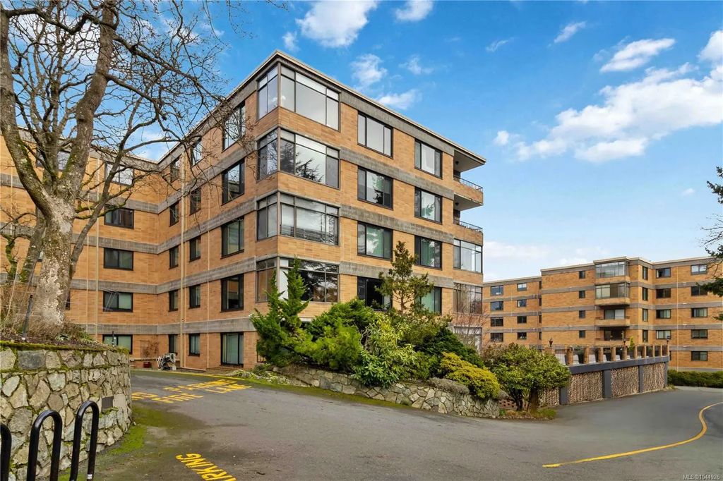 2920 Cook St 501, Victoria