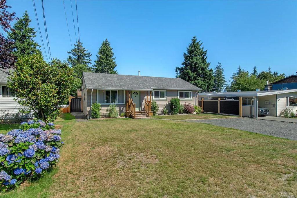 541 Colwyn St, Campbell River
