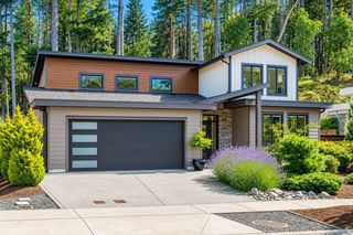 3845 Glen Oaks Dr, Nanaimo