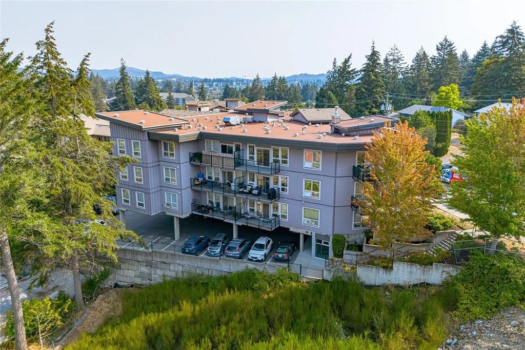 3240 Jacklin Rd 408, Langford