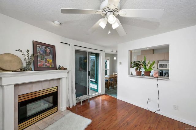 5 of 20 - 899 Darwin Ave 212, Saanich, BC