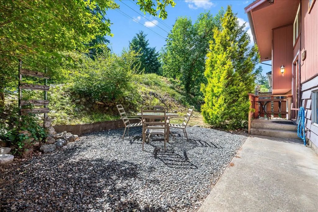2682 Beaver Creek Cres, Nanaimo